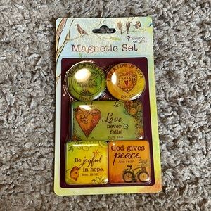 Set of 5 magnets